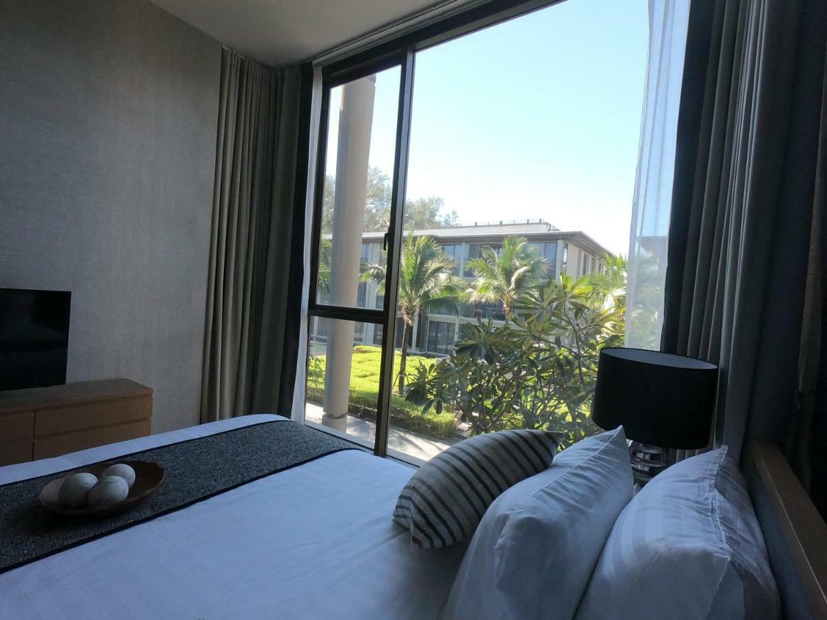 Baan Mai Khao Condo Buitenkant foto