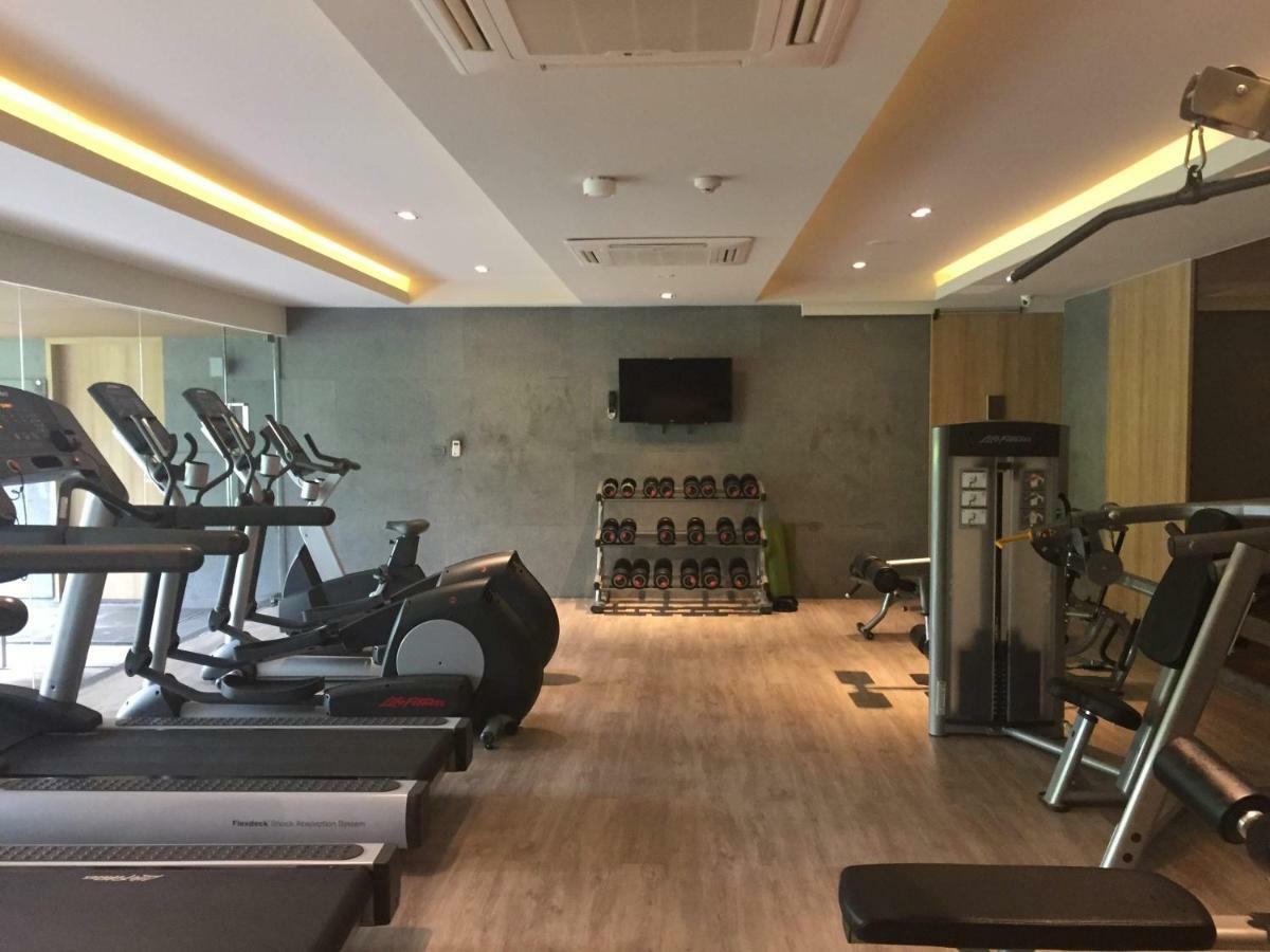 Baan Mai Khao Condo Buitenkant foto